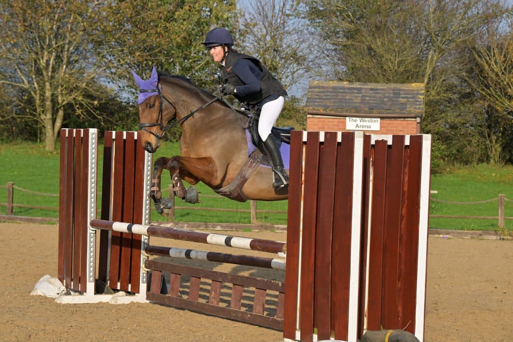 Show jumping photo