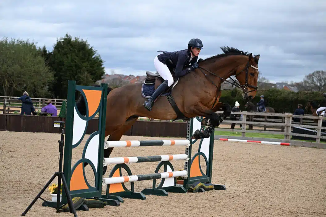 Show jumping photo
